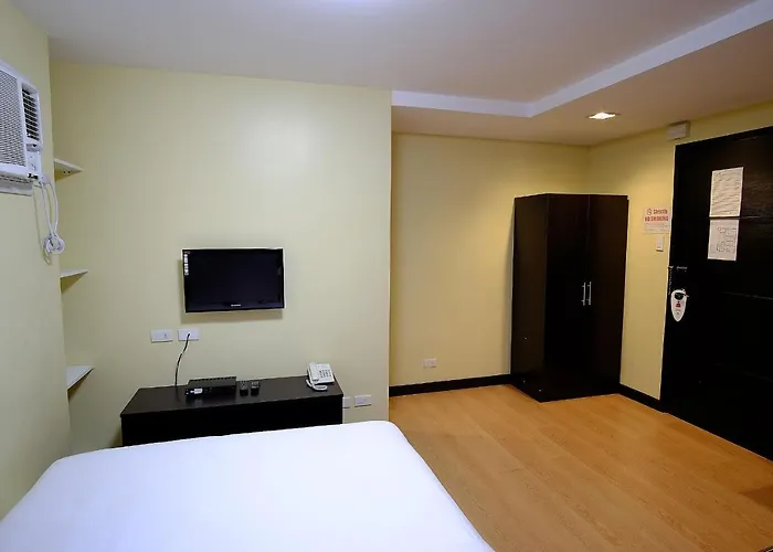 Zen 18 Ortigas 2*